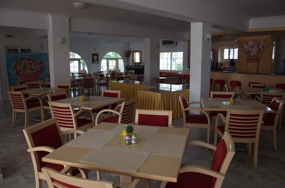 Hotel Olympion Melathron Platamonas Esterno foto